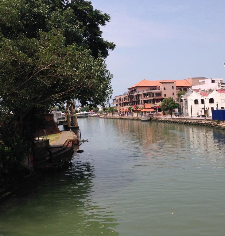Relax & Chill At Malacca River מראה חיצוני תמונה
