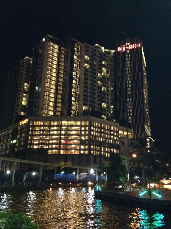 Relax & Chill At Malacca River מראה חיצוני תמונה