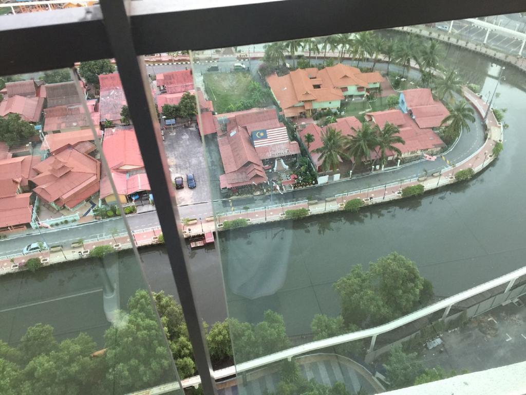 Relax & Chill At Malacca River מראה חיצוני תמונה
